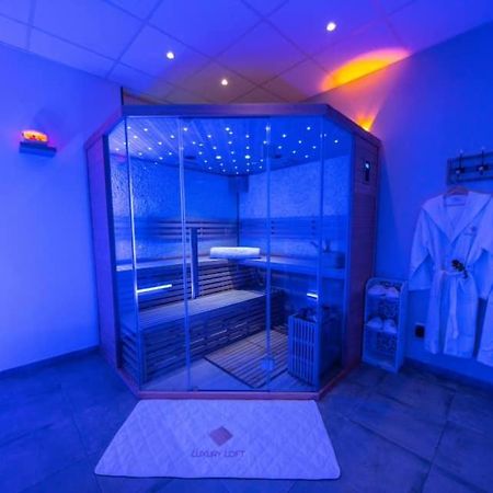 Loft Privatif Avec Jacuzzi Et Sauna Saint-Dizier Kültér fotó